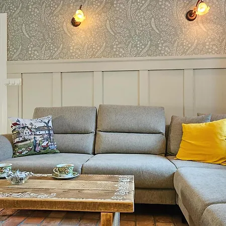 Tatil Evi Beautiful In Podwilczyn With Sauna