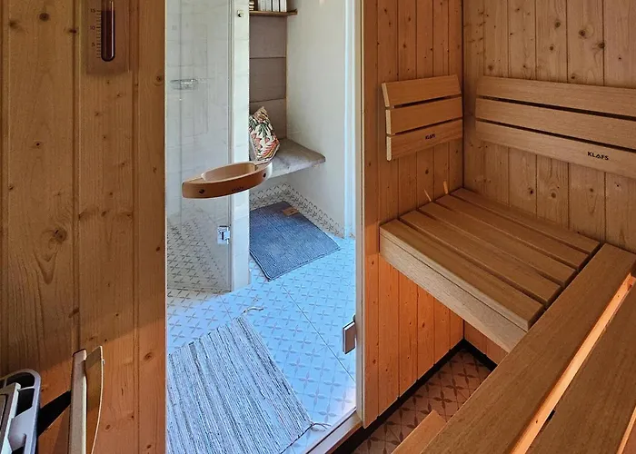 Beautiful In Podwilczyn With Sauna * Debnica Kaszubska
